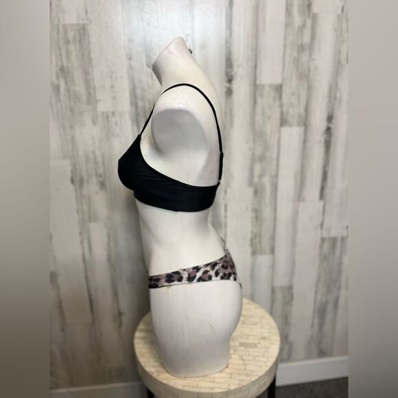 Bikini set - Picture 3 of 9